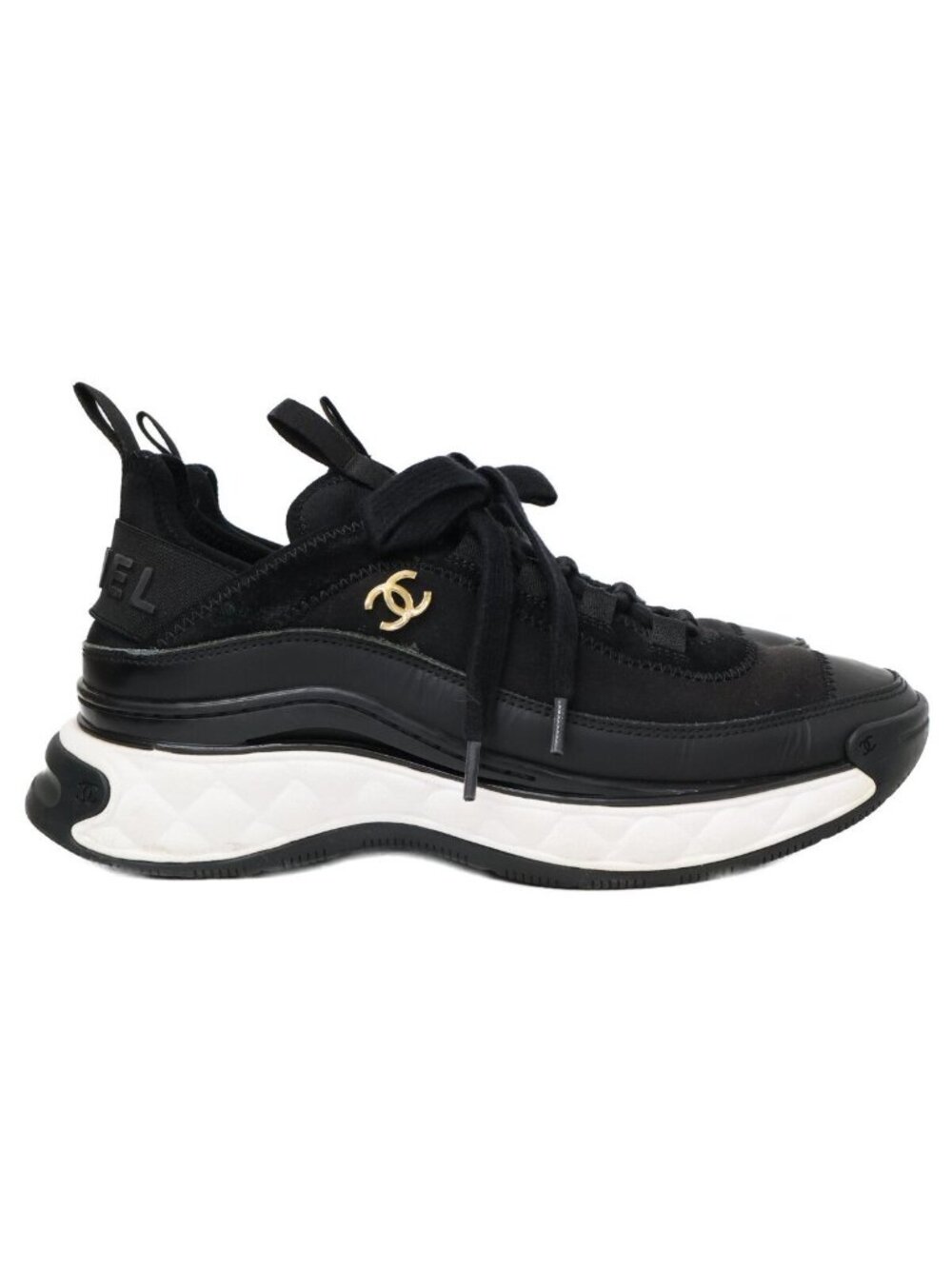 Chanel Velvet Calfskin & Mixed Fiber CC Logo Quilted Embossed Sole Low Cut - Picture 5 of 15